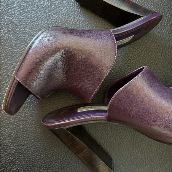 Prada heels - Picture 7 of 7